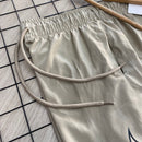 Short Mauricinho Power com Corte Lateral