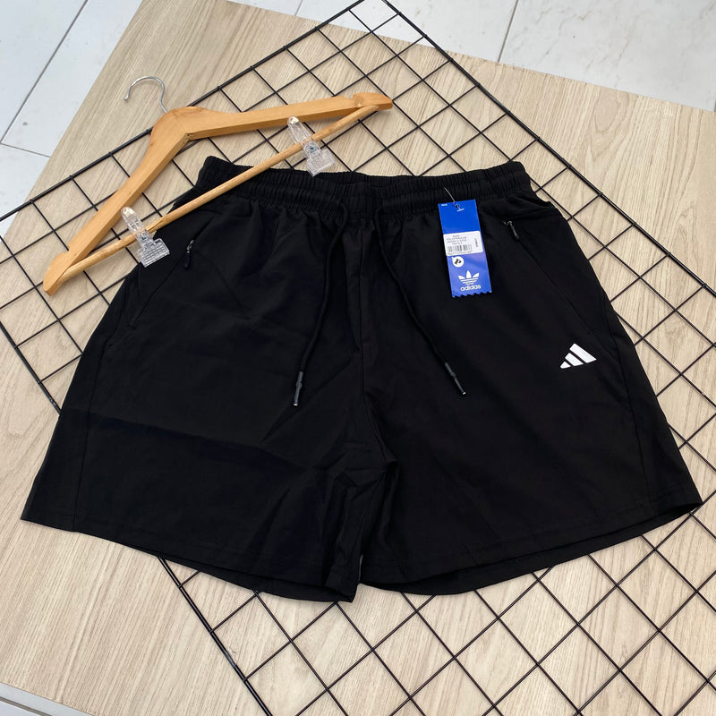 Short Power Mauricinho Poliéster com Elastano - Preto