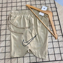 Short Mauricinho Power com Corte Lateral