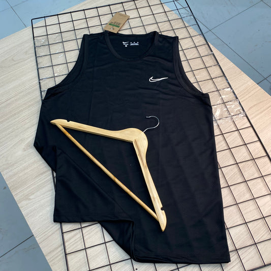 Regata Power Logo Basic Vazada masculina frente — JM Dry Fit