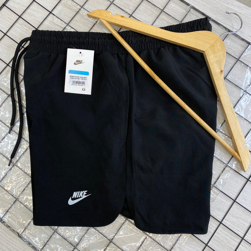 Short Mauricinho Power - Com Fenda Lateral