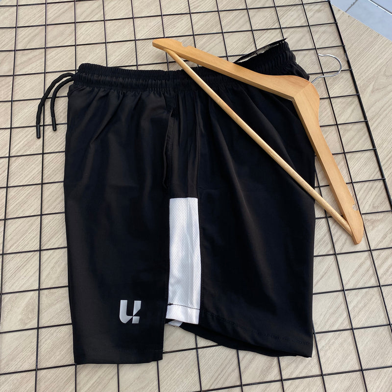 Short Mauricinho Power com Fenda Lateral