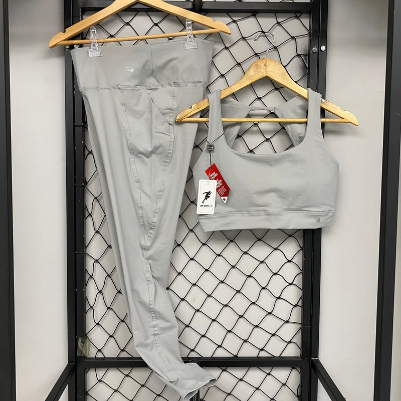 Conjunto Carol em Poliamida Liso - Feminino