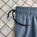 Short Mauricinho Power Com Fenda Lateral - Cinza