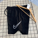 Short Mauricinho Power com Corte Lateral