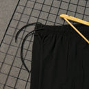 Bermuda Power Tactel Com Elastano Com a Logo Bordada - Preto