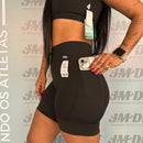 Short Olivia em Poliamida Liso - Com Bolso e Barra Para Corrida