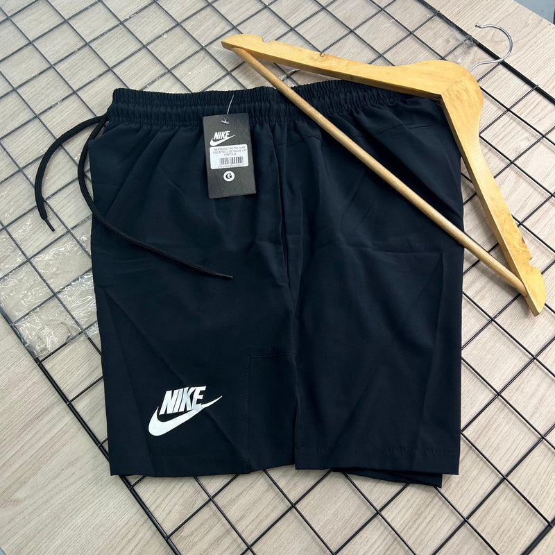 Short Power Com Fenda - Preto