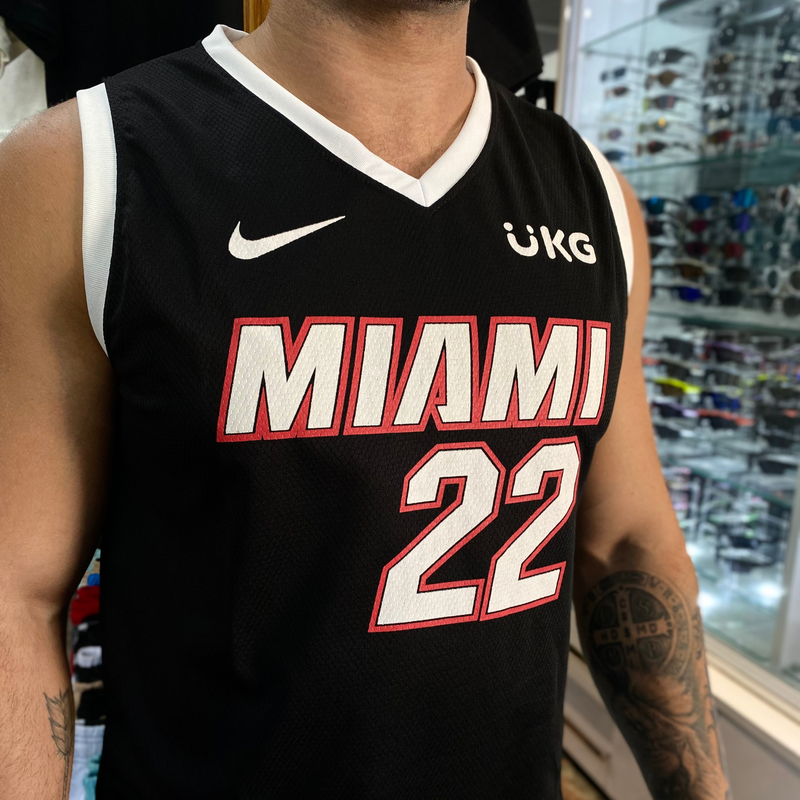 Regata Basquete Miami Preta