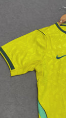 Camisa da Seleção Brasileira 2026 Tailandesa 1.1 - Amarela Torcedor